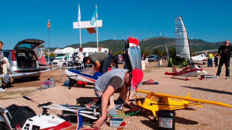 $!Los amantes del aeromodelismo tienen una cita en la Fira del Vent. Foto: Joan Boronat