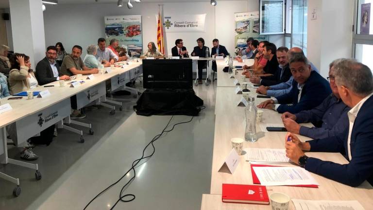 Reunión del órgano de gobierno de los fondos, en Móra d’Ebre. Foto: M.Millan