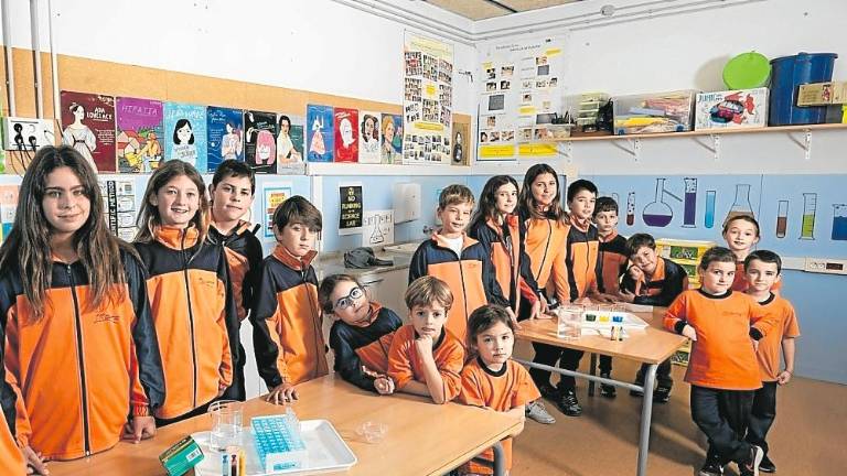 $!Alumnas y alumnos de la escola Guillem Fortuny de Cambrils. Foto: Àngel Ullate