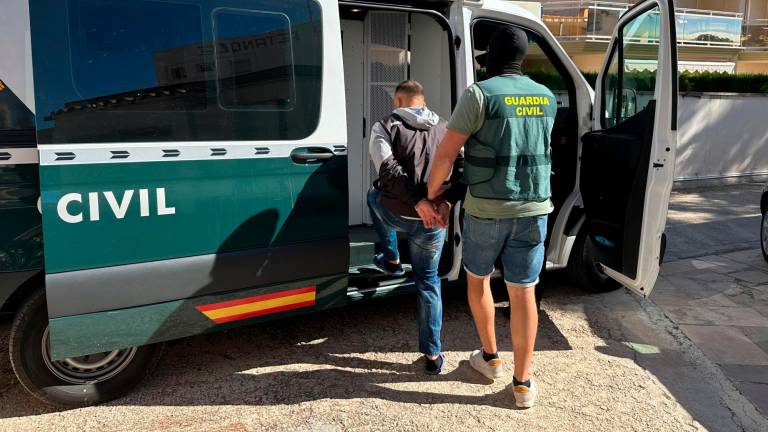 Imagen de uno de llos detenidos por la Guardia Civil. Foto: Cedida