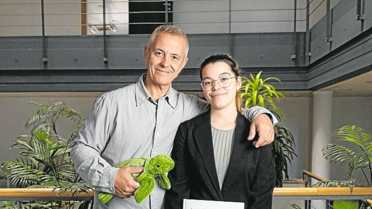 $!Laia Madrid, y su padre, Jesús, de El Vendrell