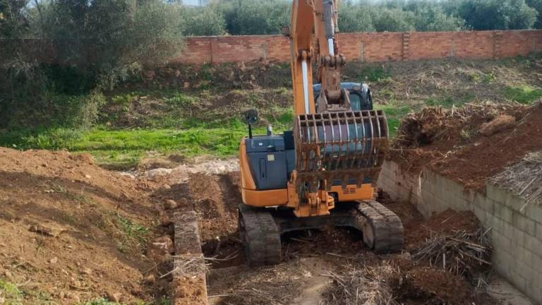 $!La limpieza del torrente de Santa Oliva.