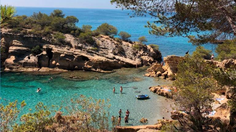 La Platja de L’Illot en L’Ametlla de Mar. Foto: Joan Revillas