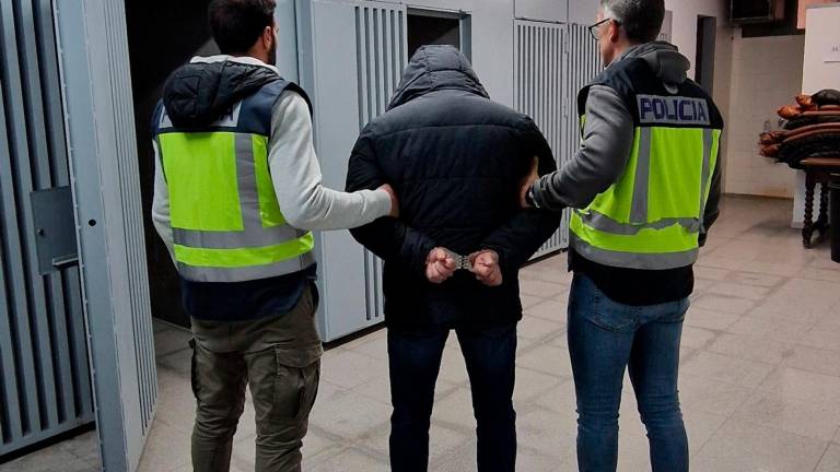 Imagen de archivo de un detenido por la Policía Nacional. Foto: Cedida