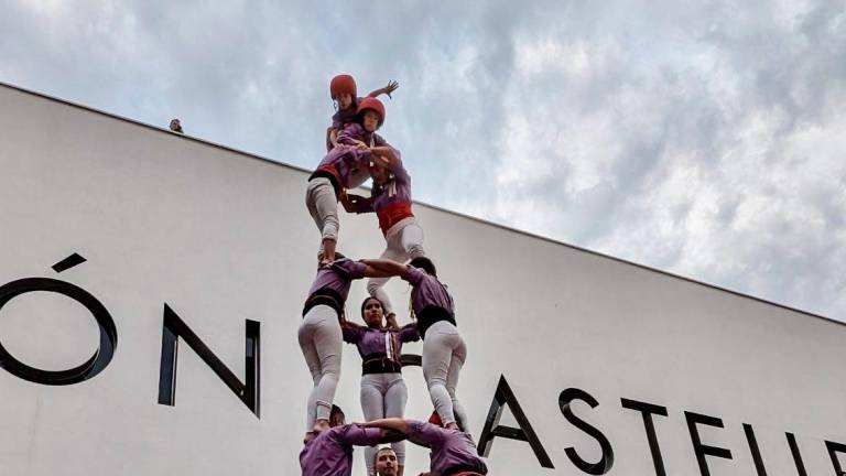 El 3d7 que van descarregar els Castellers d’Altafulla. foto: cediida