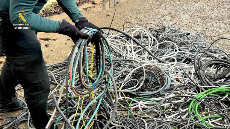 Imagen de archivo de cable recuperado por la Guardia Civil. Foto: Guardia Civil