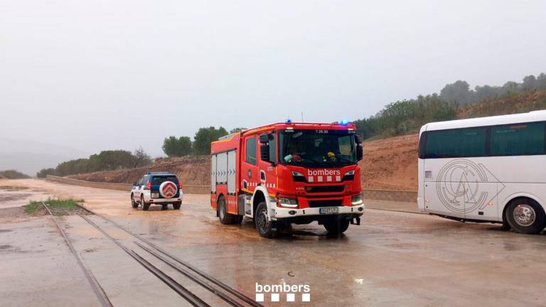 Imagen de las inundaciones en Móra la Nova. Foto: Bombers