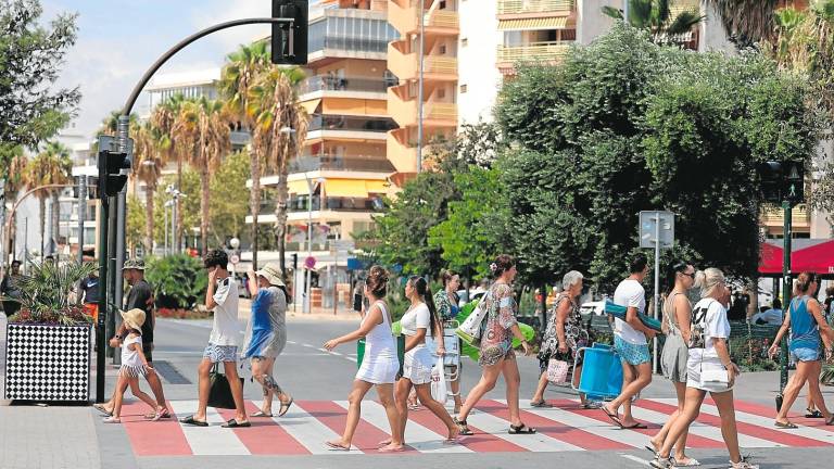 Salou es el segundo municipio que más ingresos genera con la tasa turística, 33 millones de euros desde que entró en vigor. Foto: Alba Mariné