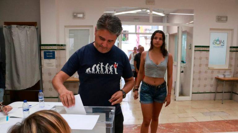 Los vecinos pudieron votar sobre el polígono. FOTO: ACN