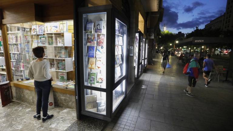 Por el momento, se han adherido a la campaña un centenar de comercios. Se pueden consultar en ‘bons.tarragona.cat’. FOTO: pere ferré