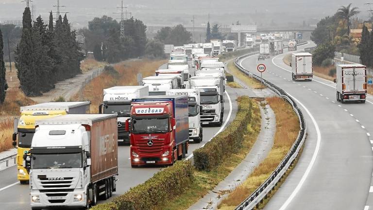 Les cambres afirmen que en cap cas s’ha d’estudiar l’ampliació del 50% del Pla fins a Lleida. FOTO: DT