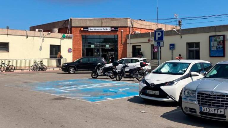 La estación de Sant Vicenç de Calders. FOTO: JMB