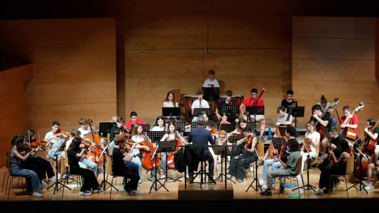 Ensayo de la Orquestra Händel en el Auditori Josep Carreras de Vila-seca. FOTO: pere ferré