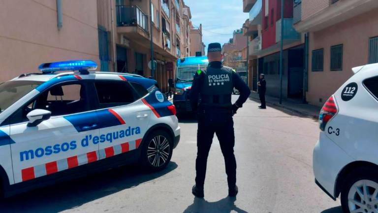 Imagen de archivo de los Mossos d’Esquadra y la Policía Local de El Vendrell. Foto: DT