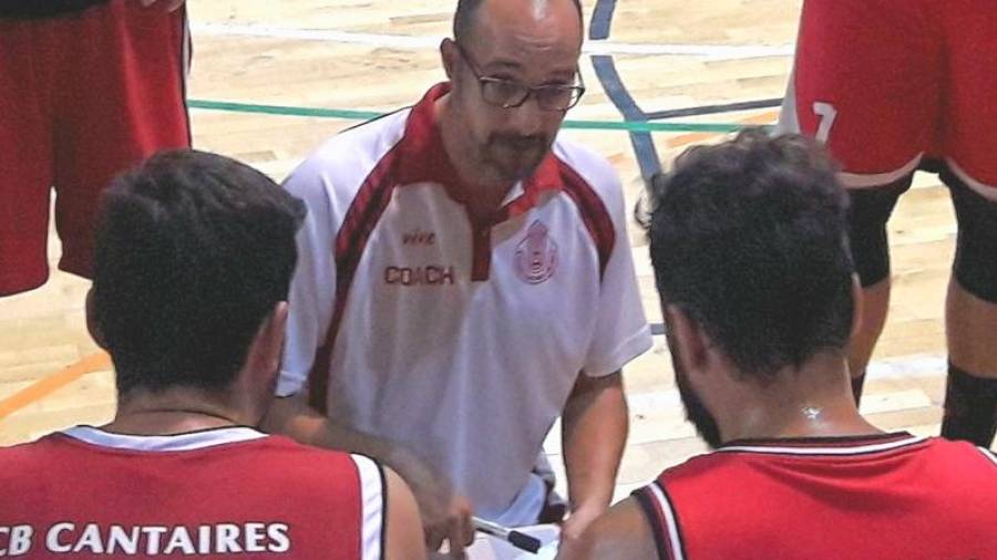 En la imagen Jaume Bougaurout que asumirá los cargos de director técnico y entrenador del Cantaires. Foto: CB Cantaires