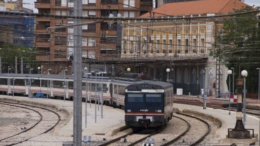 Imatge d'arxiu de l´estació de tren a la ciutat de Tortosa. FOTO: JOAN REVILLAS