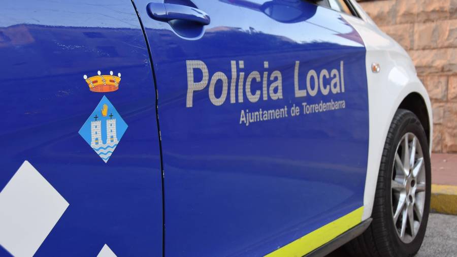 Imagen d eun vehículo de la Policía Local de Torredembarra. FOTO: DT