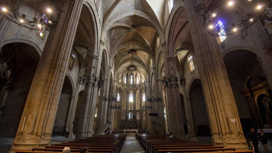 Interior de la catedral de Santa Maria, a Tortosa. FOTO: JOAN REVILLAS