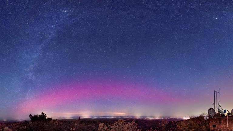 Aurora SAR el dia 1 de gener. foto: parc astronòmic muntanyes de prades